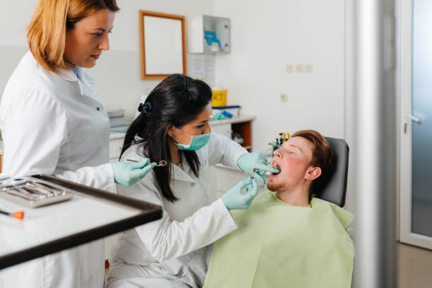 Best Emergency Tooth Extraction  in New Paris, OH